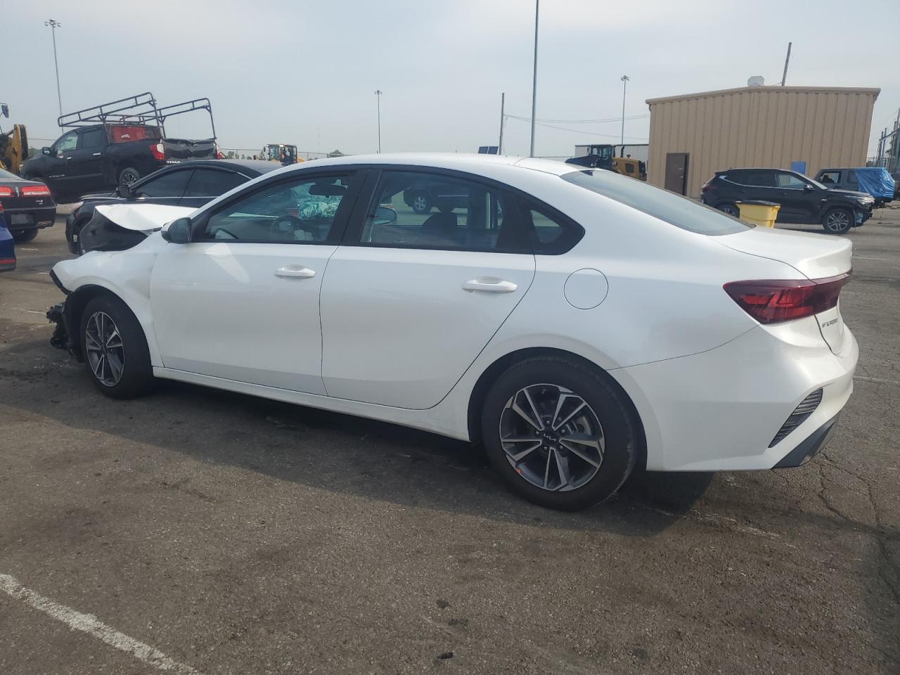 2023 KIA FORTE LX VIN:3KPF24AD7PE669526