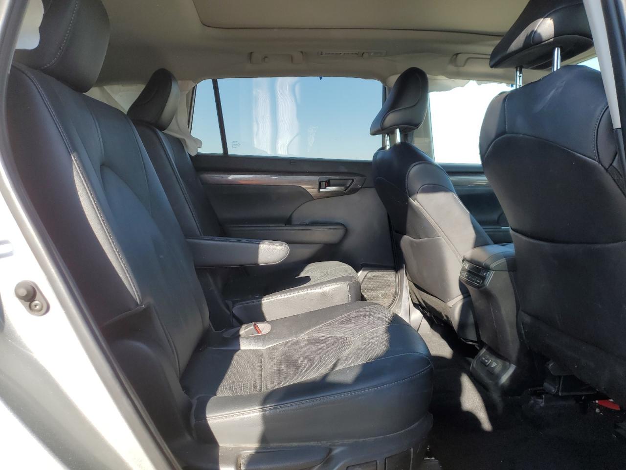 2022 TOYOTA HIGHLANDER HYBRID PLATINUM VIN:5TDEBRCH4NS090490
