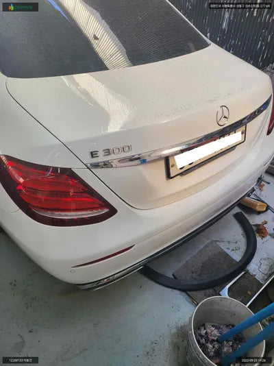 2017 Mercedes-Benz E 300 WDDZF4JB1JA333984 VIN:WDDZF4JB1JA333984