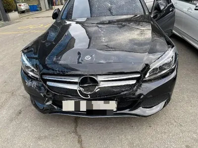 2018 Mercedes-Benz C 200 WDDWF4CB5JF657149 VIN:WDDWF4CB5JF657149