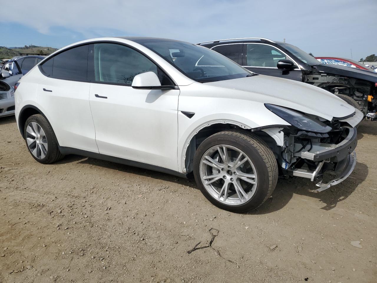 2023 TESLA MODEL Y  VIN:7SAYGDEE5PF746369