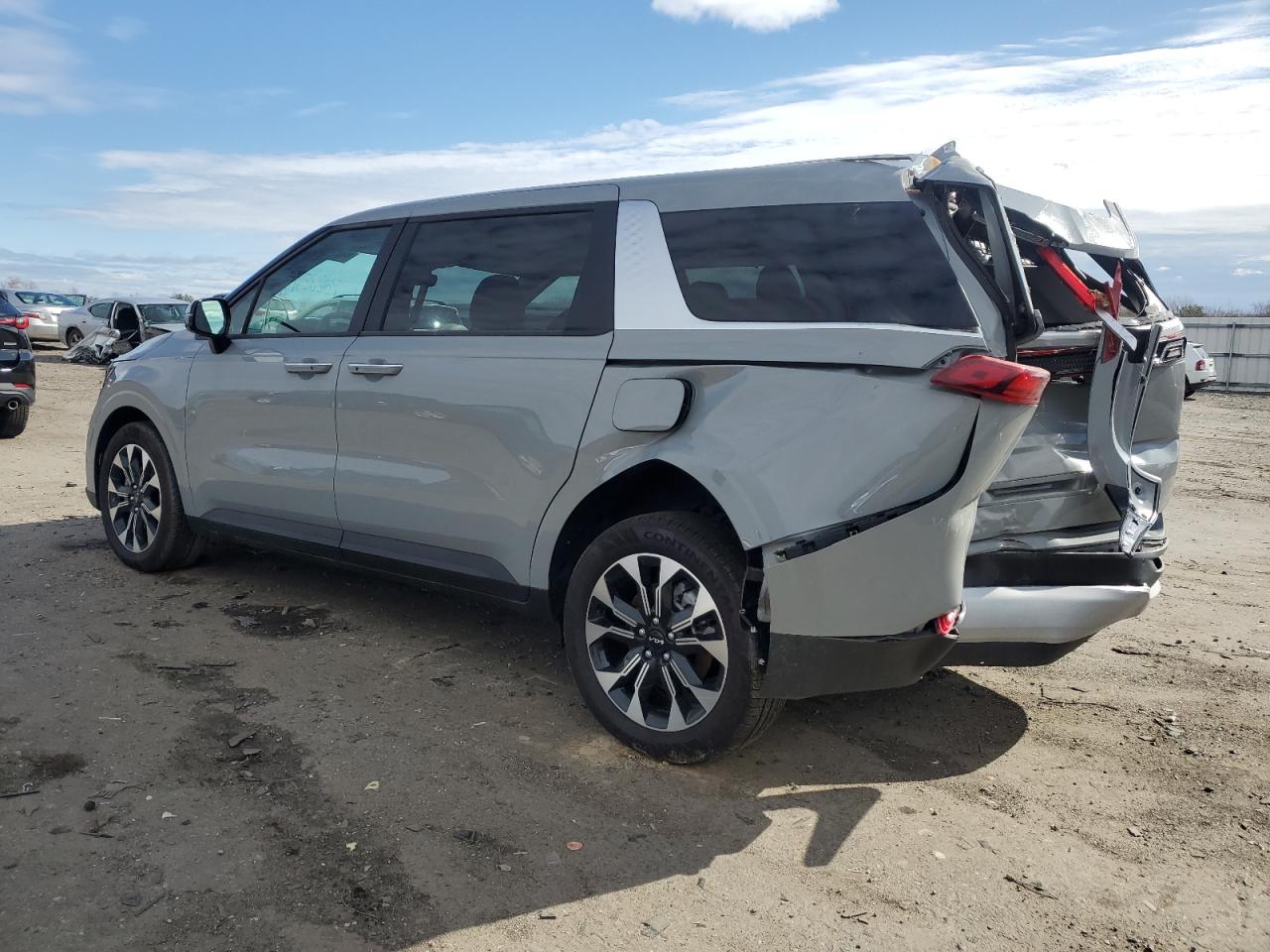 2024 KIA CARNIVAL EX VIN:KNDNC5H39R6440723