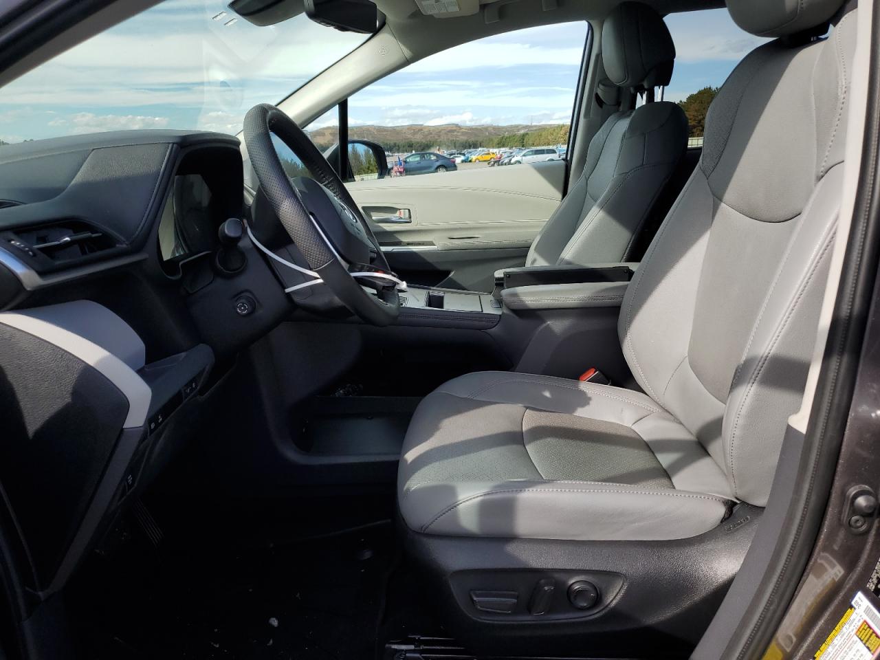 2023 TOYOTA SIENNA LIMITED VIN:5TDZSKFC5PS105560