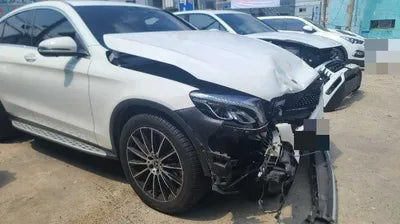 2017 Mercedes-Benz GLC 220 VIN: