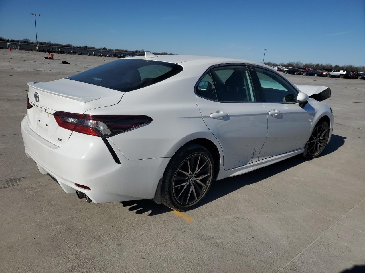 2024 TOYOTA CAMRY SE NIGHT SHADE VIN:4T1G11AK7RU190057