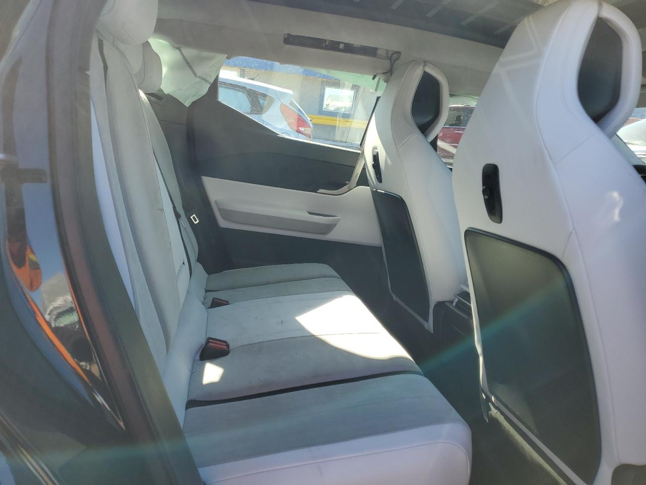 2023 FISKER INC. OCEAN OCEAN ONE VIN:VCF1ZBU27PG005912