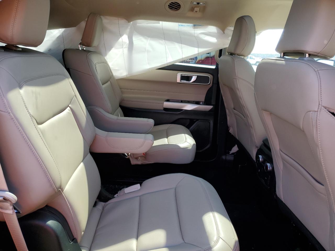 2022 FORD EXPLORER XLT VIN:1FMSK8DH6NGC11537