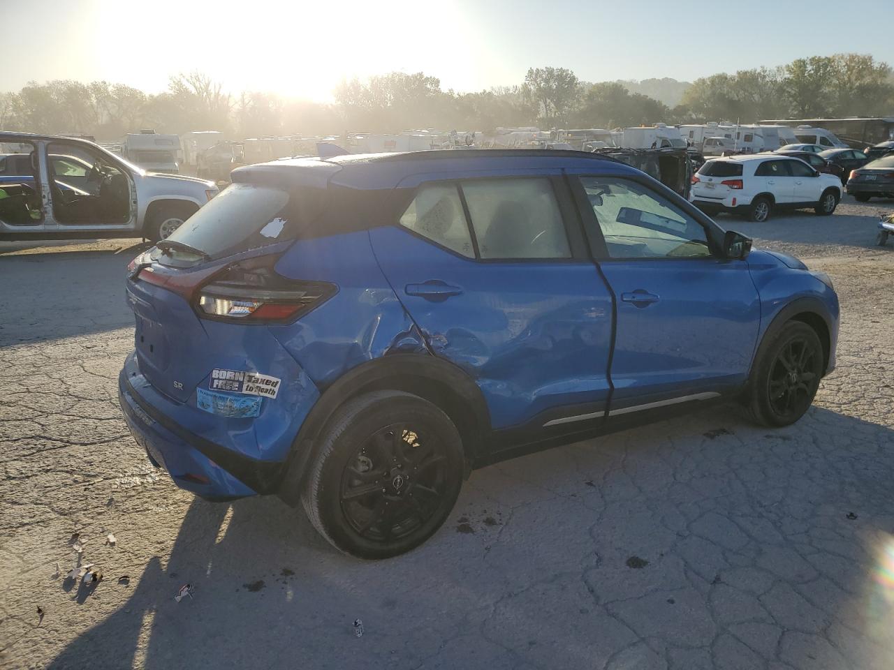2024 NISSAN KICKS SR VIN:3N1CP5DV7RL476647