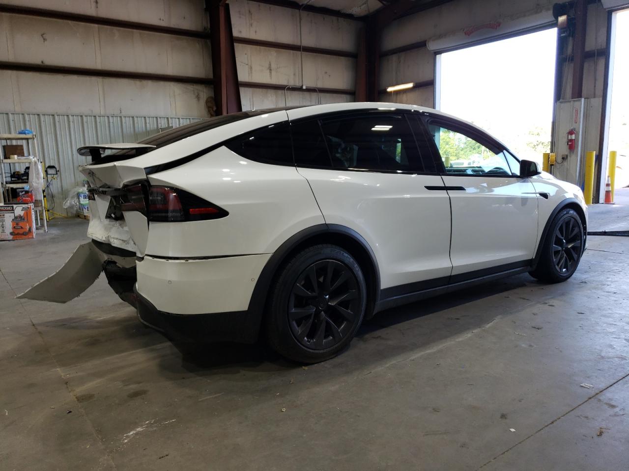 2022 TESLA MODEL X  VIN:7SAXCAE57NF345585