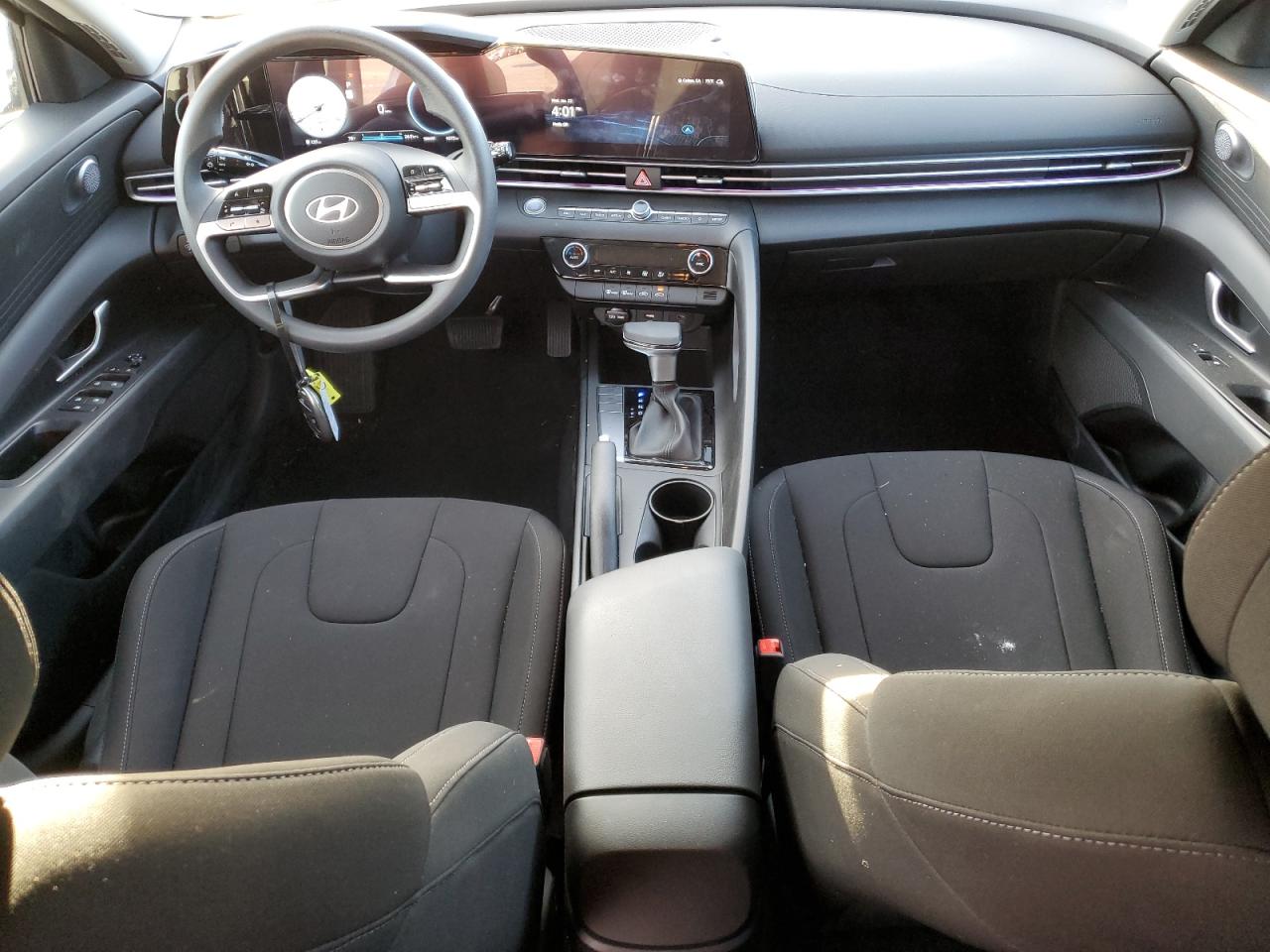 2024 HYUNDAI ELANTRA SEL VIN:KMHLM4DG3RU843983