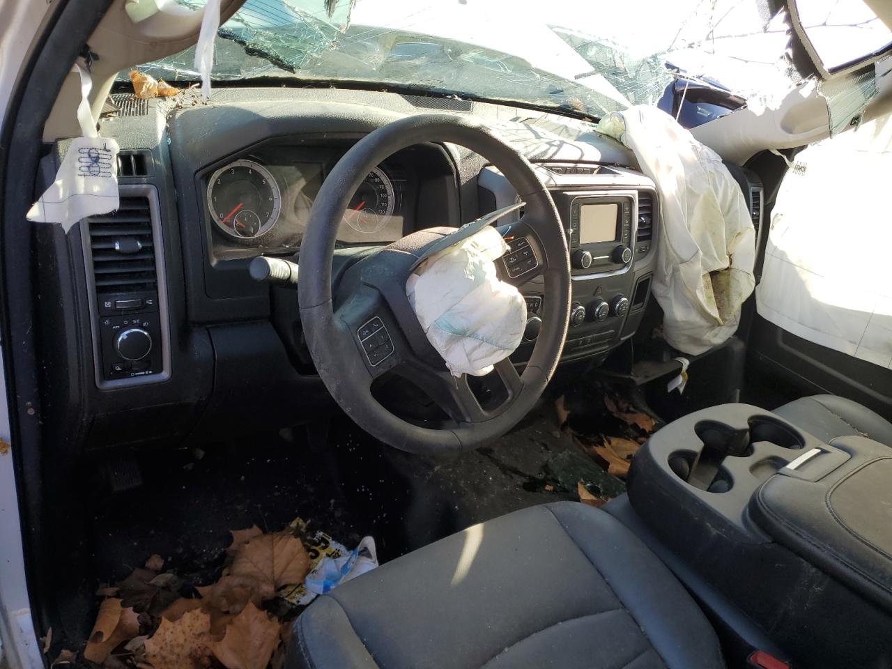 2022 RAM 1500 CLASSIC TRADESMAN VIN:1C6RR6FG9NS161759