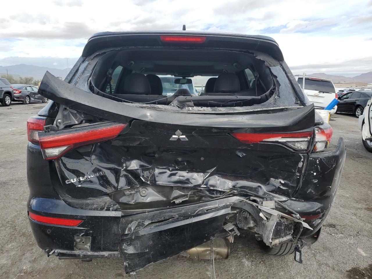 2022 MITSUBISHI OUTLANDER SE VIN:JA4J3UA81NZ009584