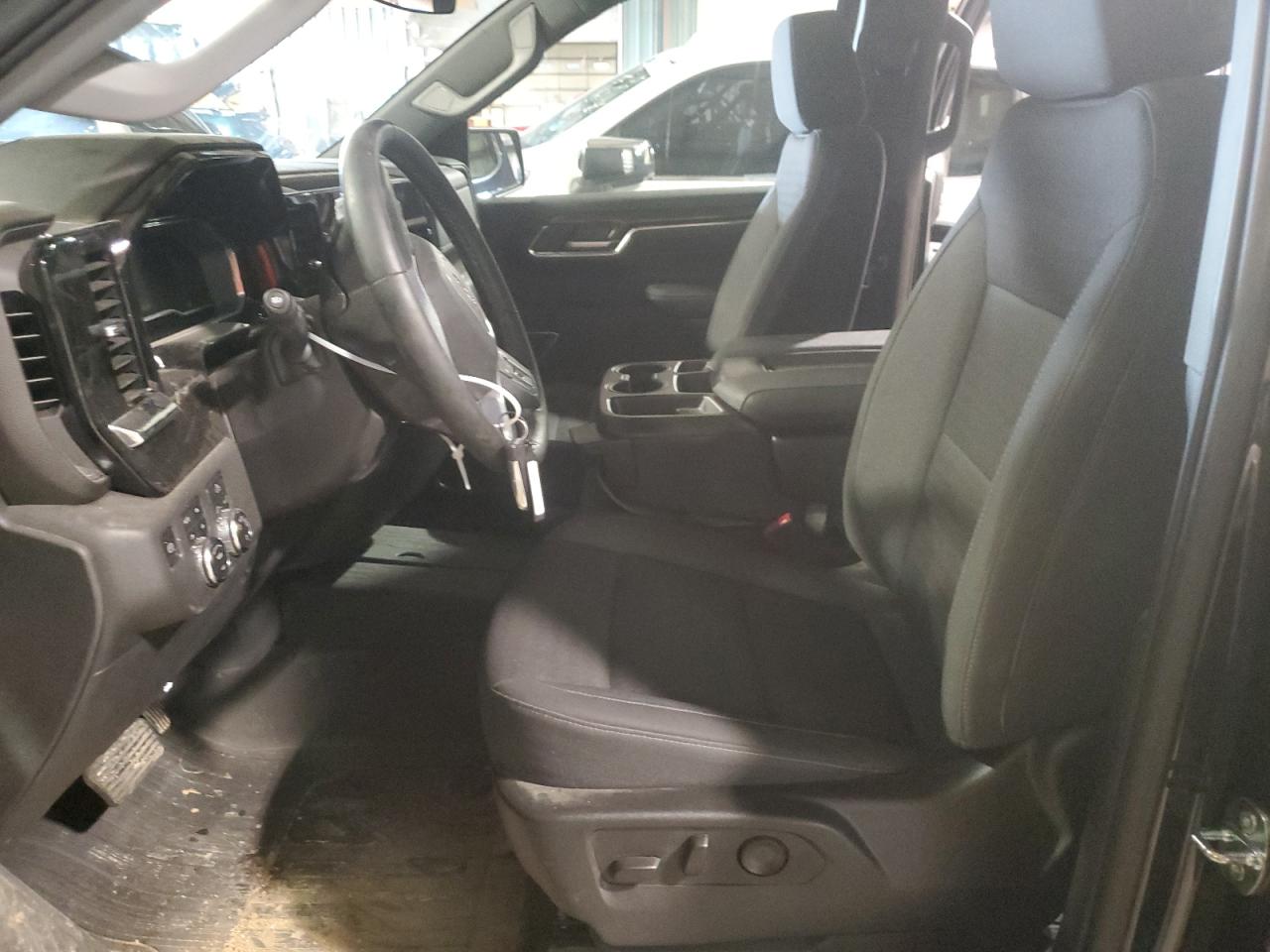 2023 GMC SIERRA K1500 SLE VIN:3GTUUBED5PG258324