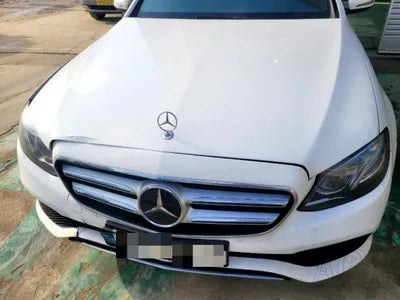 2016 Mercedes-Benz E 220 VIN: