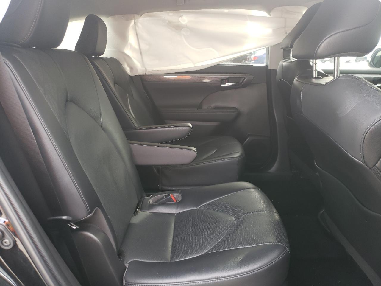 2022 TOYOTA HIGHLANDER PLATINUM VIN:5TDFZRAH4NS109994