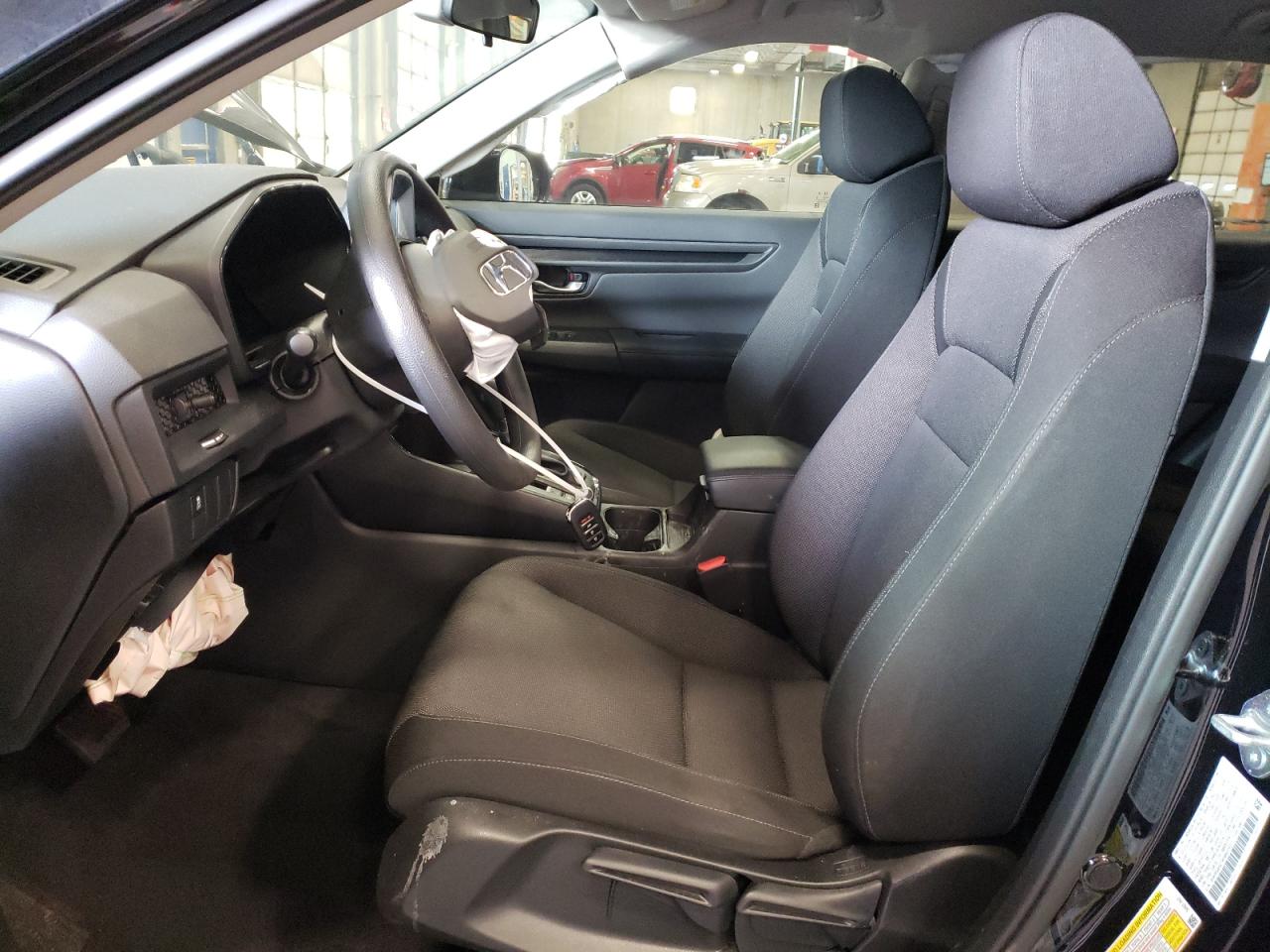 2024 HONDA CR-V LX VIN:2HKRS4H27RH443793