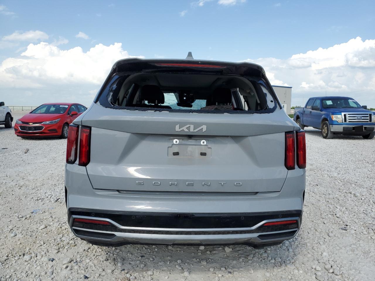 2022 KIA SORENTO SX VIN:5XYRK4LF2NG125723