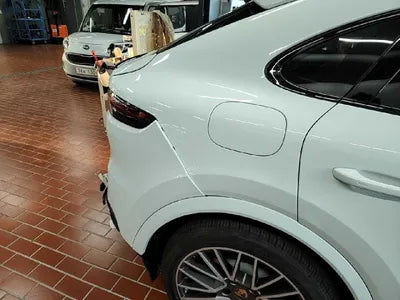 2022 Porsche Cayenne VIN: