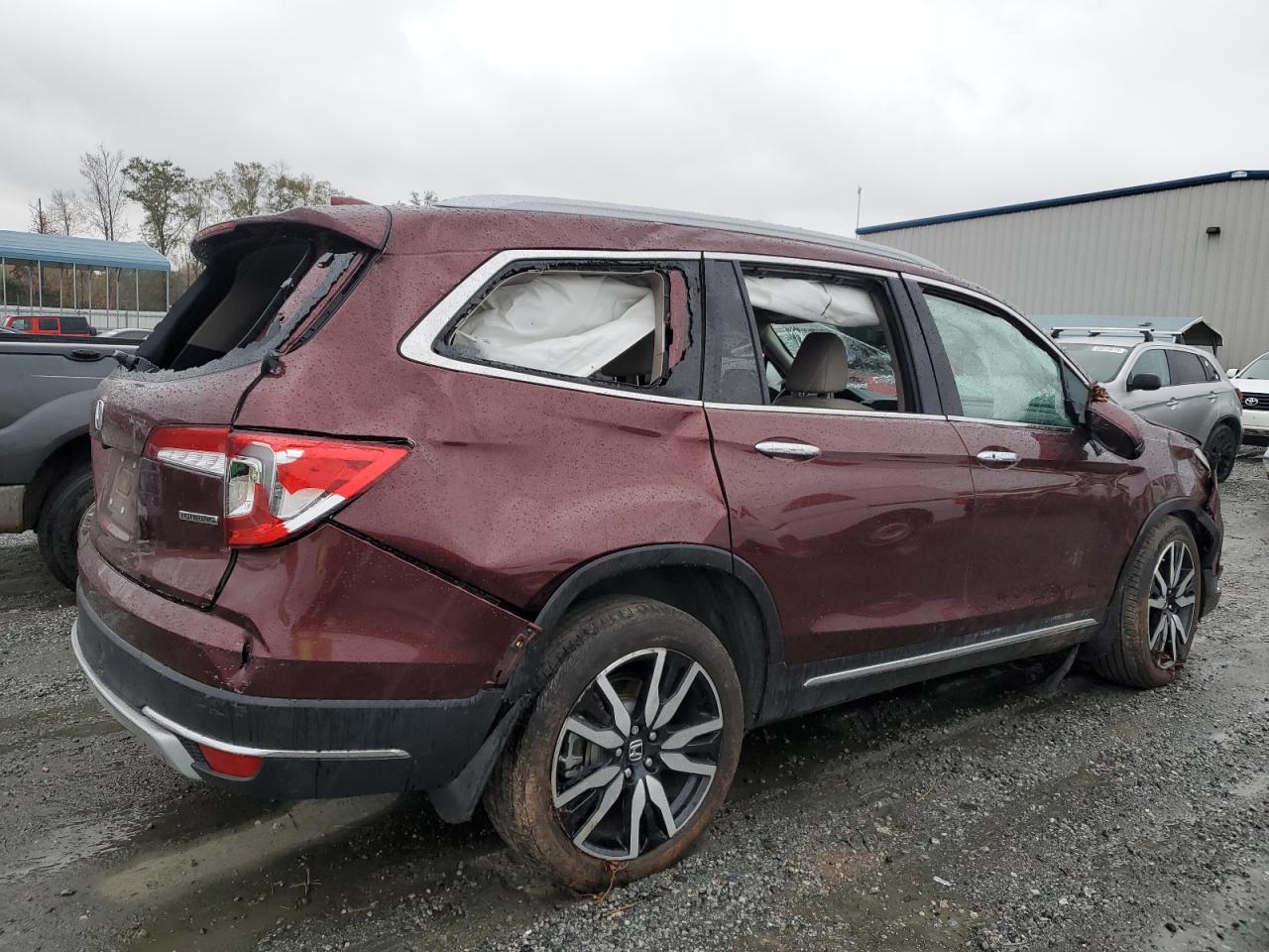 2022 HONDA PILOT TOURING VIN:5FNYF5H62NB003062