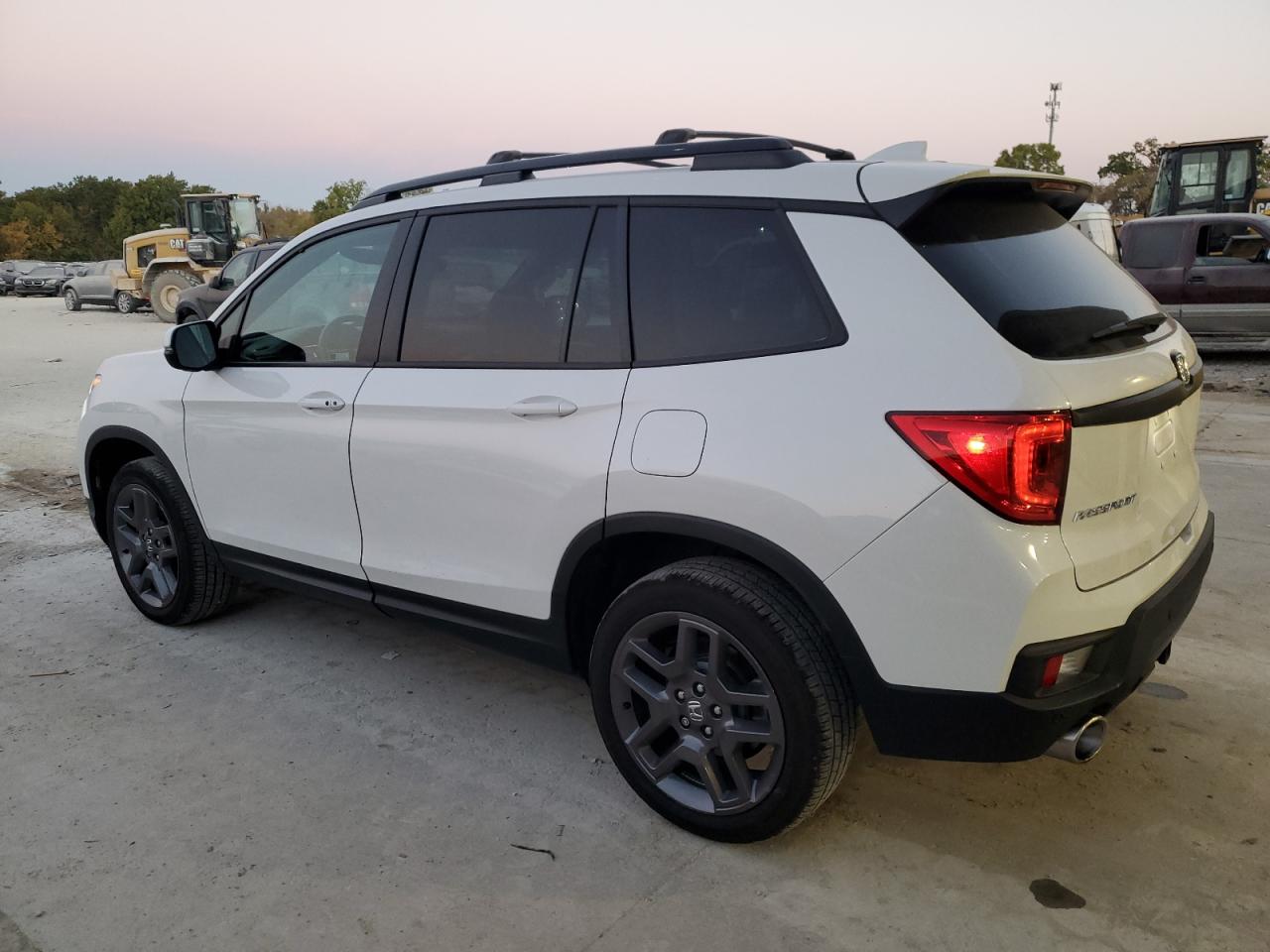 2023 HONDA PASSPORT EXL VIN:5FNYF8H54PB009876