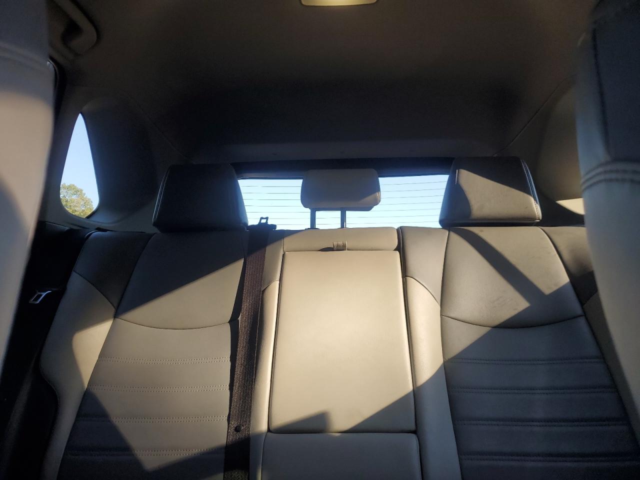 2022 TOYOTA RAV4 XLE PREMIUM VIN:JTMB6RFV5ND048950