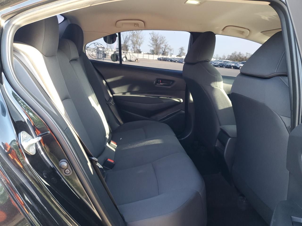 2022 TOYOTA COROLLA LE VIN:5YFEPMAE6NP286677