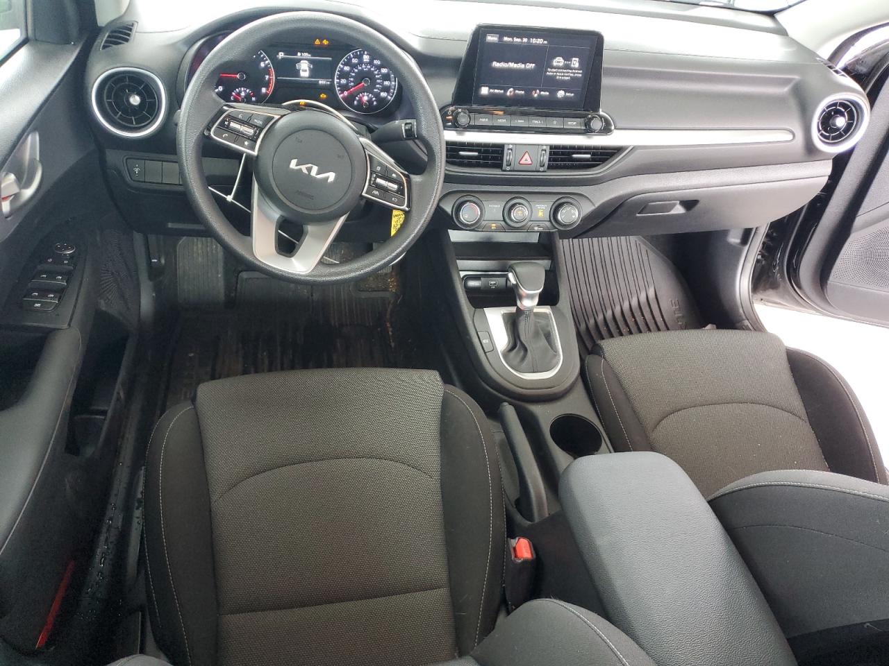 2024 KIA FORTE LX VIN:3KPF24AD8RE753289