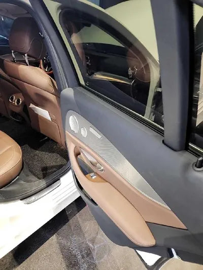 2020 Mercedes-Benz E 300 VIN: