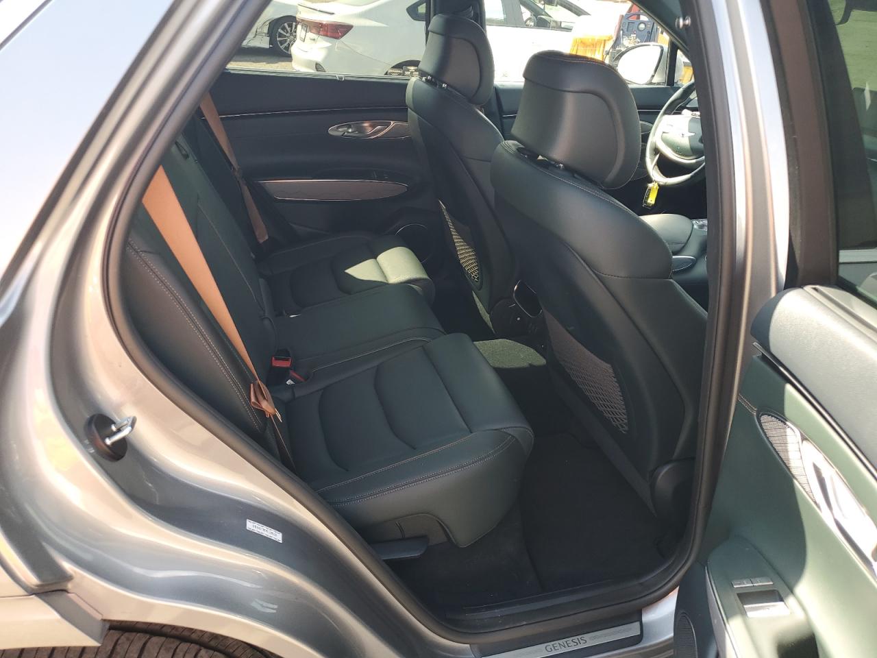 2023 GENESIS GV70 BASE VIN:KMUMADTB9PU119510