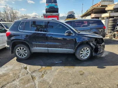 2015 Volkswagen Tiguan VIN:
