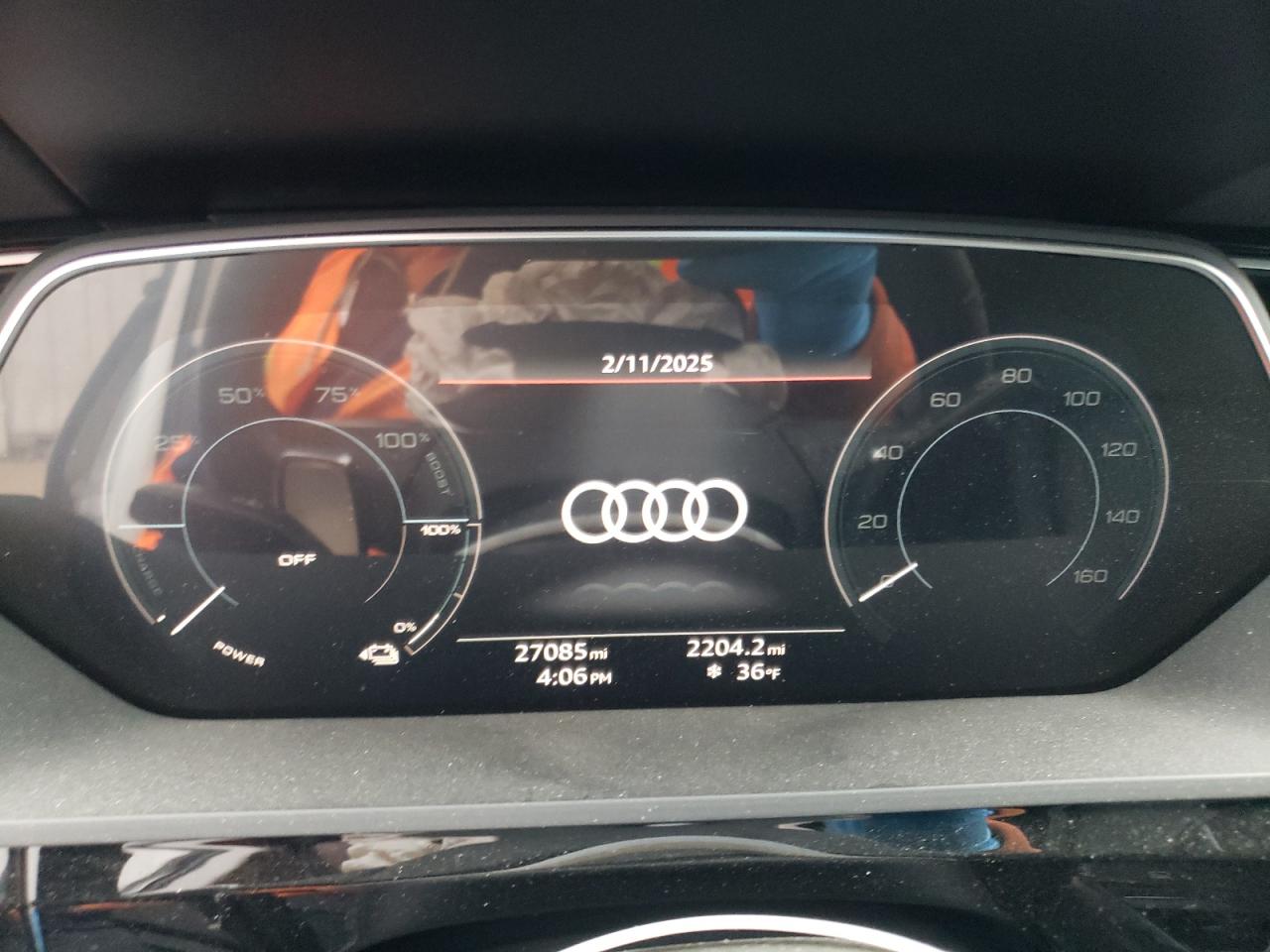 2023 AUDI E-TRON PREMIUM VIN:WA1AAAGE6PB000389