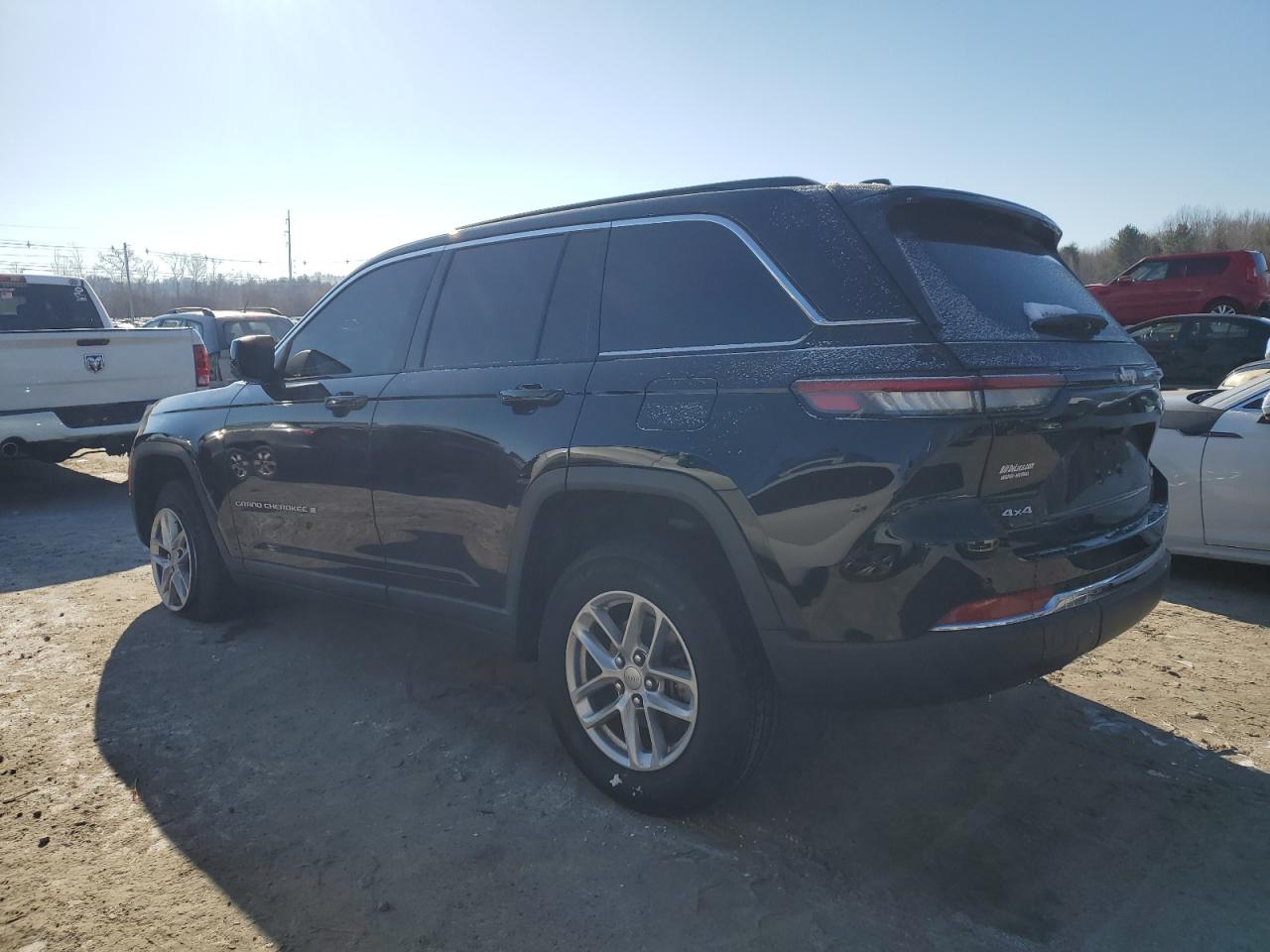 2024 JEEP GRAND CHEROKEE LAREDO VIN:1C4RJHAG2R8528202
