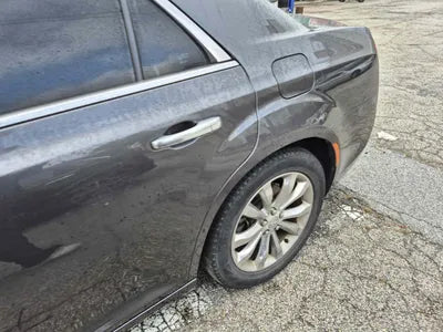 2015 Mercedes-Benz R 300 2C3CCASG4FH923143 VIN:2C3CCASG4FH923143