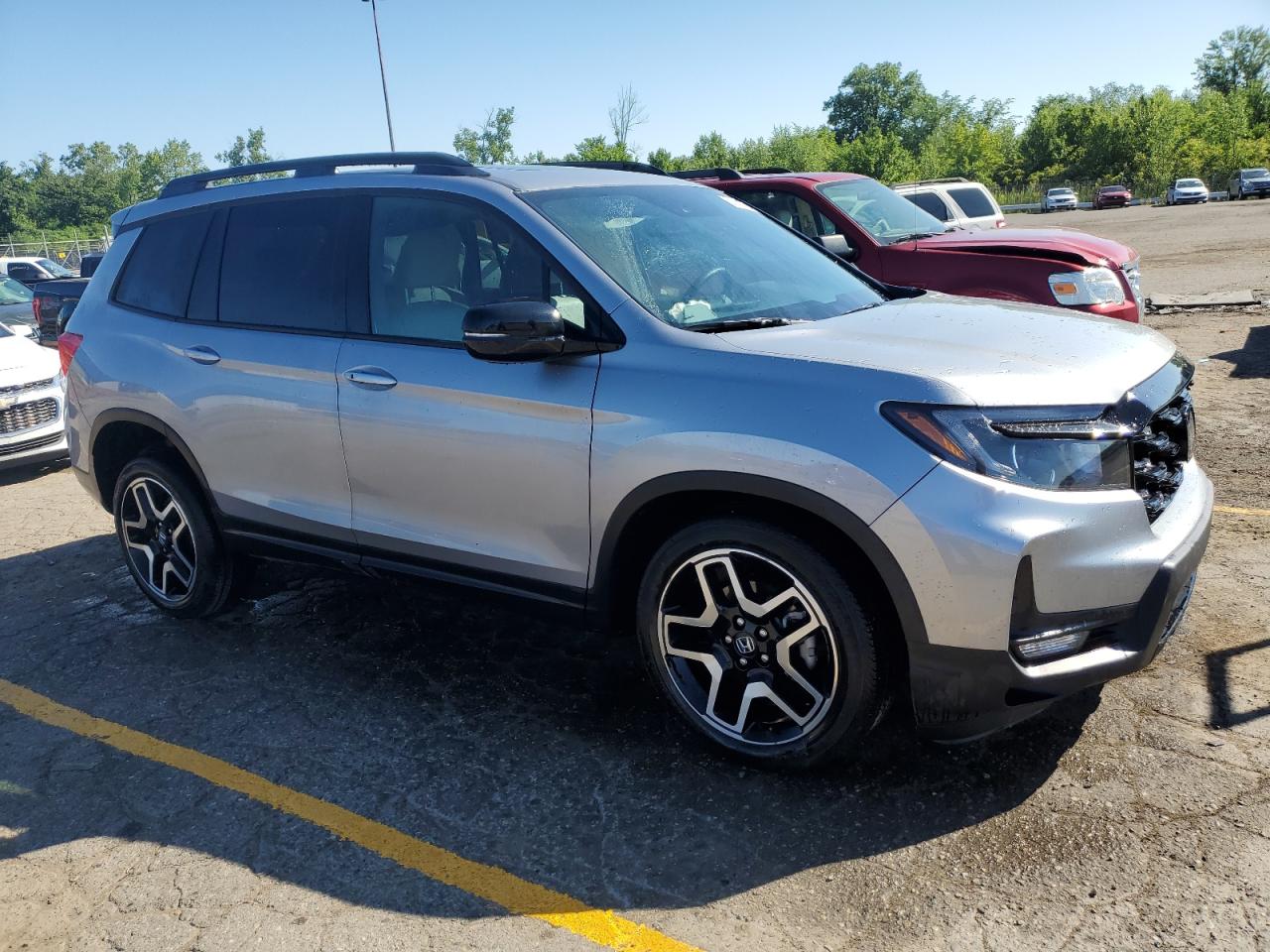 2022 HONDA PASSPORT ELITE VIN:5FNYF8H01NB015846