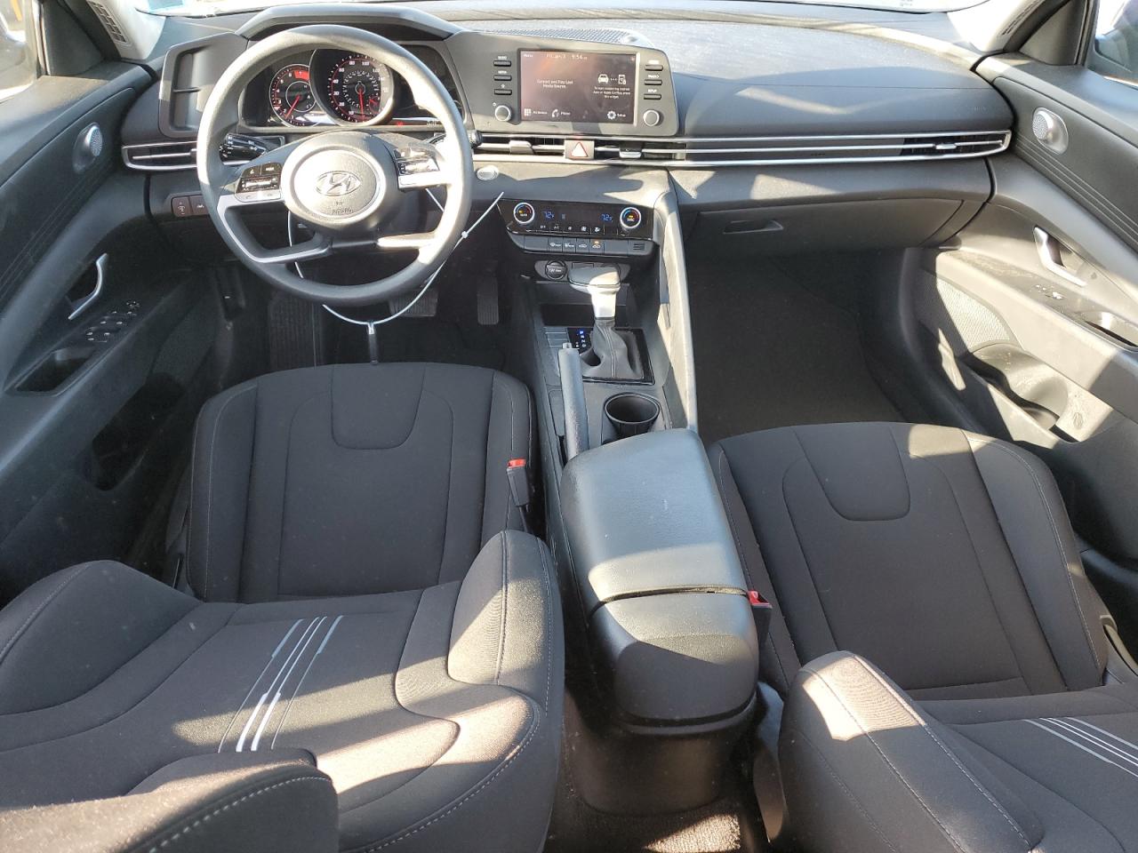 2023 HYUNDAI ELANTRA SEL VIN:5UXTR7C50KLF29583