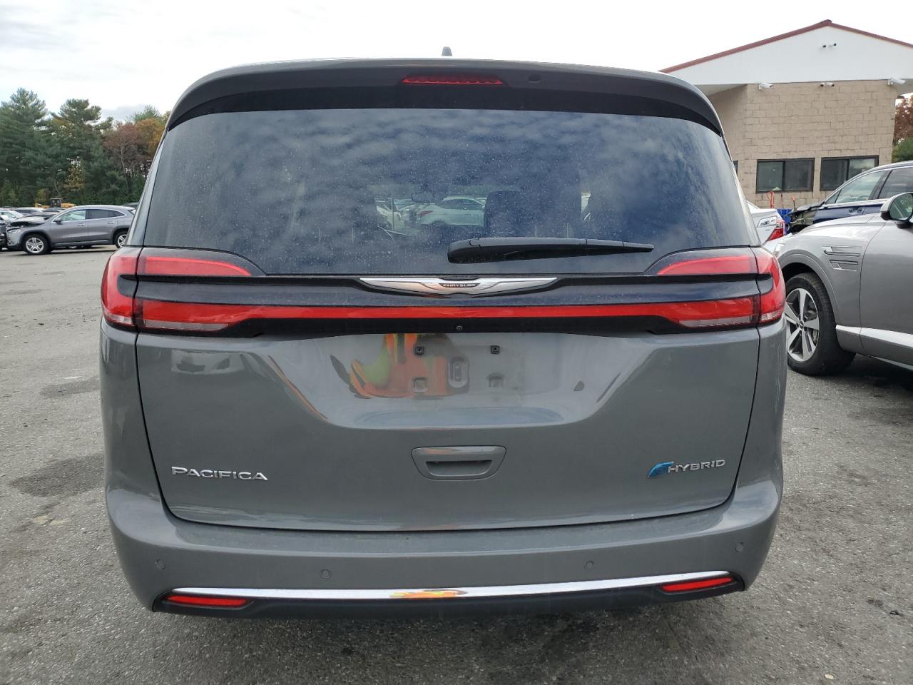 2022 CHRYSLER PACIFICA HYBRID TOURING L VIN:2C4RC1L76NR124235