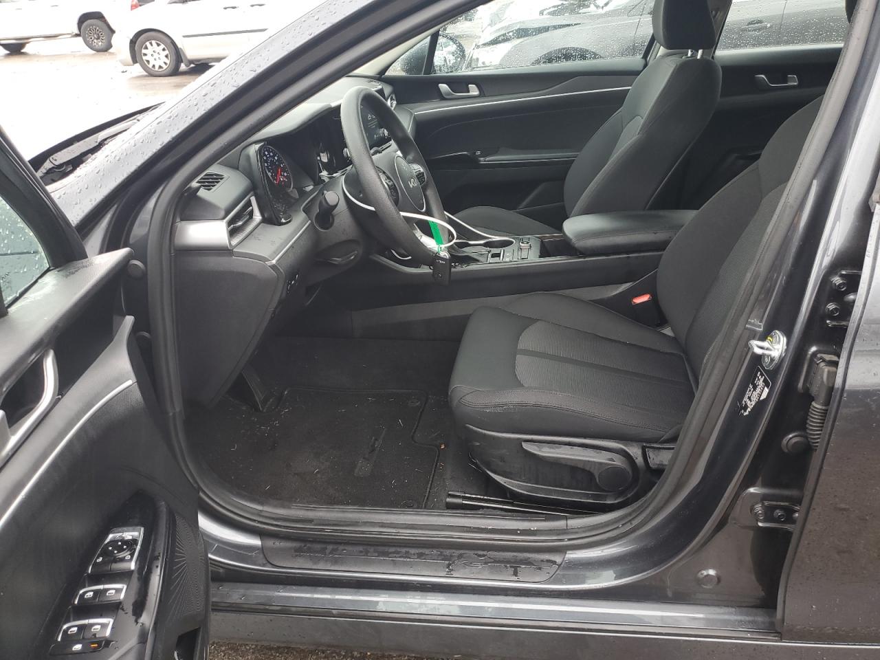 2022 KIA K5 LXS VIN:5XXG14J2XNG135852