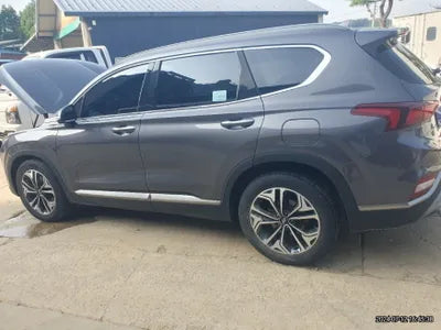 2018 Hyundai Santa FE VIN: