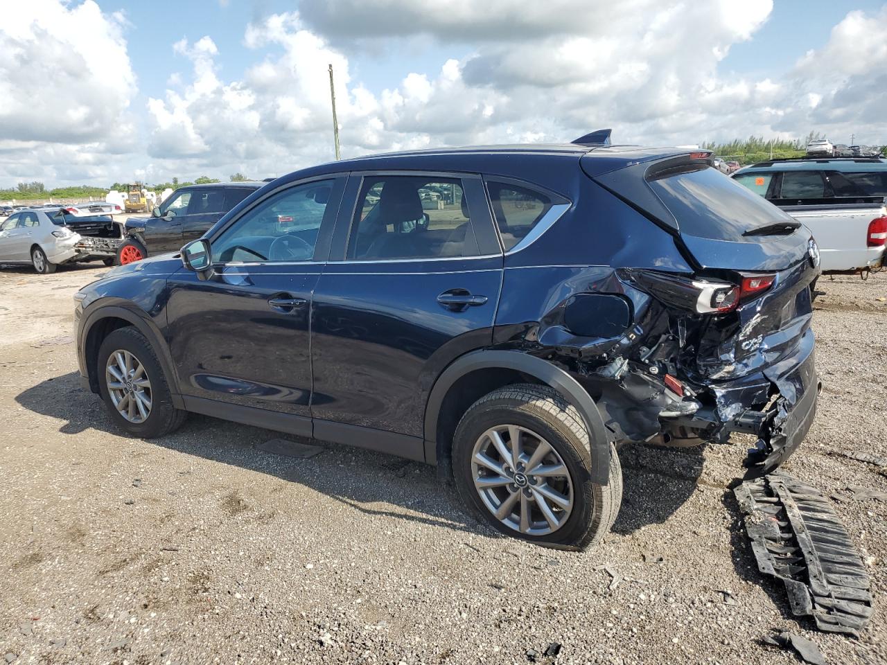 2022 MAZDA CX-5 PREFERRED VIN:JM3KFBCM6N1566576