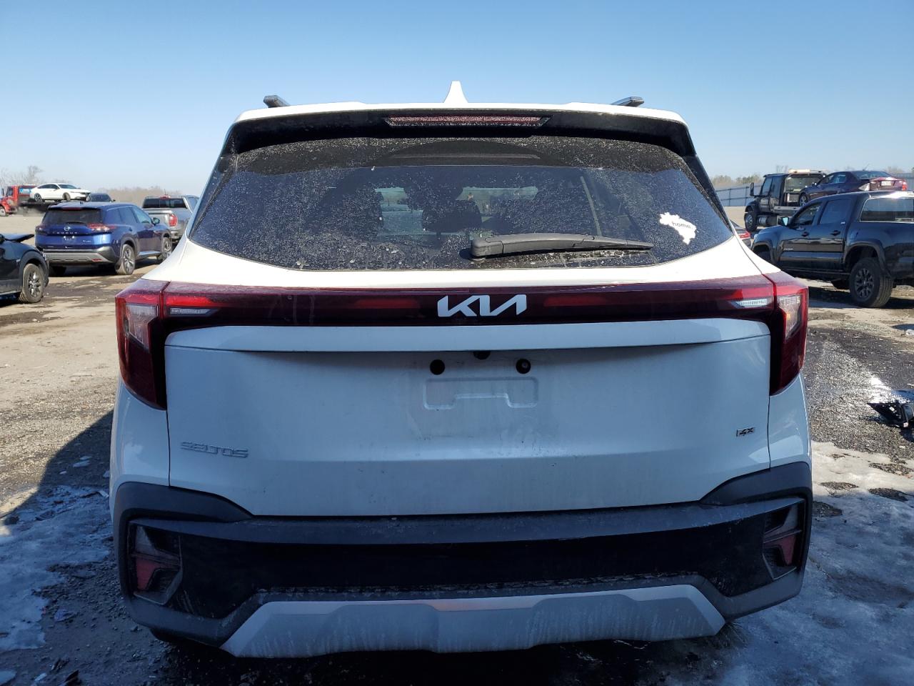 2024 KIA SELTOS SX VIN:KNDETCA75R7493057