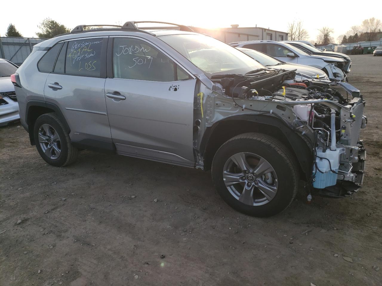 2024 TOYOTA RAV4 XLE VIN:4T3RWRFV6RU111464