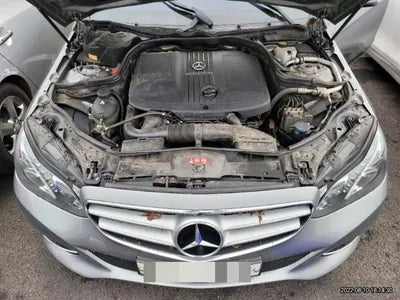 2014 Mercedes-Benz E 220 VIN: