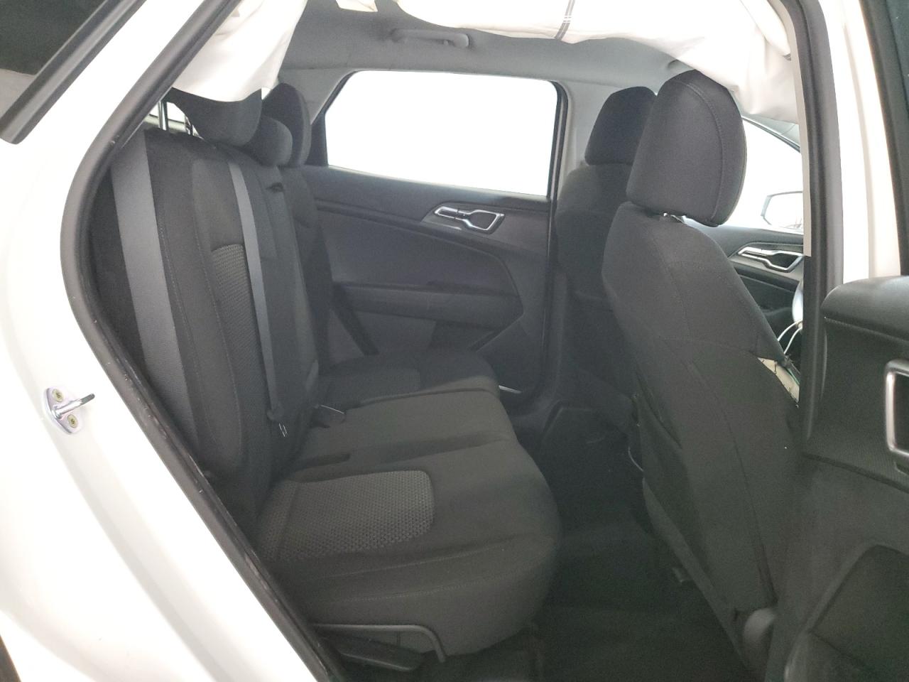 2023 KIA SPORTAGE LX VIN:KNDPUCAF7P7100315