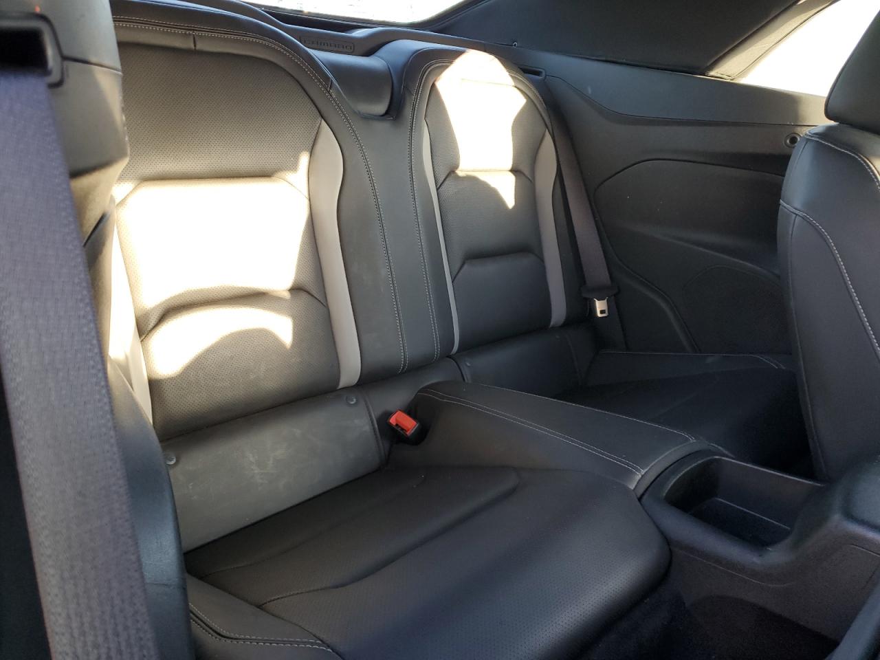 2022 CHEVROLET CAMARO LT VIN:1G1FD3DS1N0126816