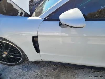 2018 Porsche Panamera VIN: