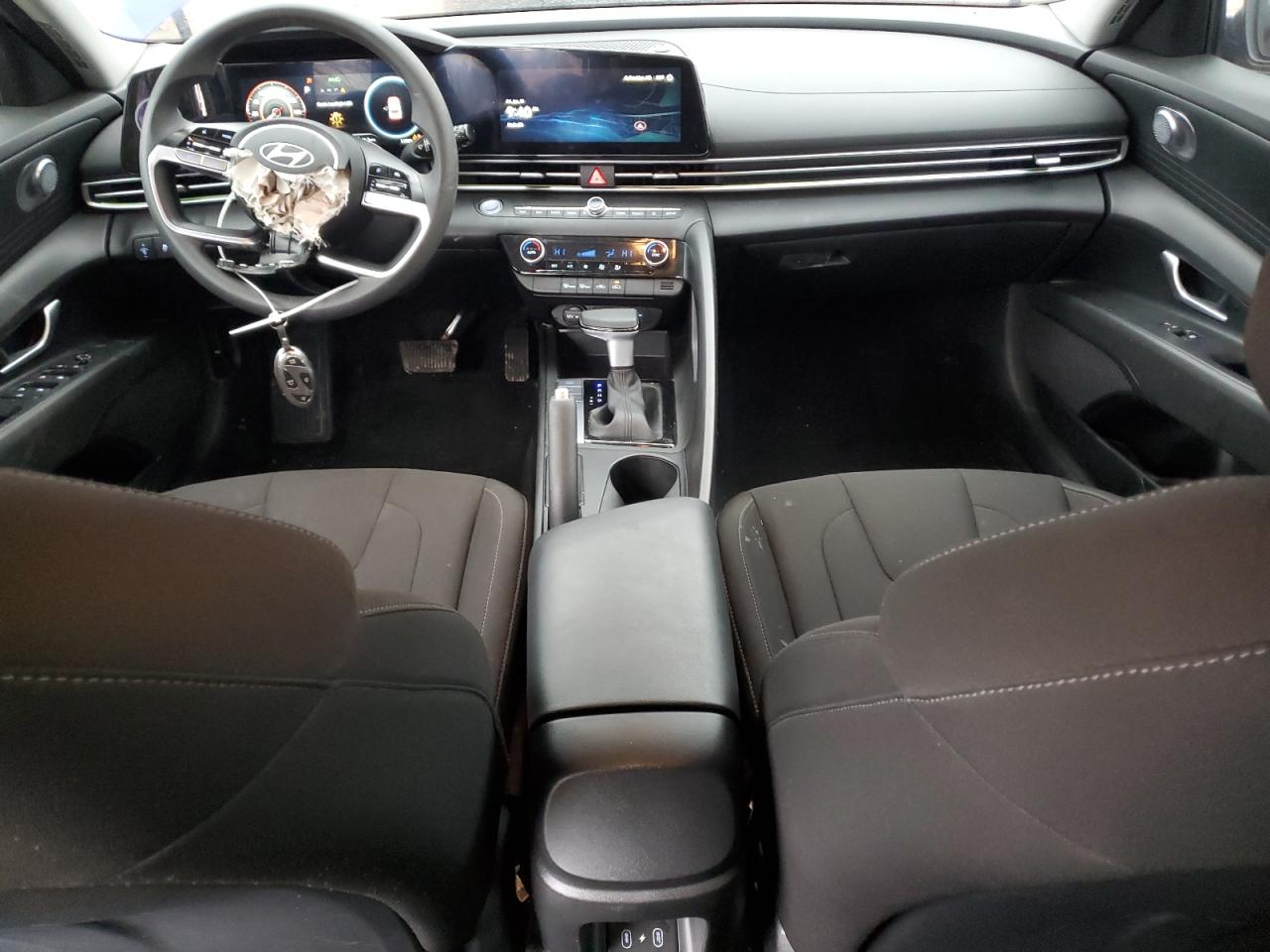 2024 HYUNDAI ELANTRA SEL VIN:KMHLM4DG6RU748611