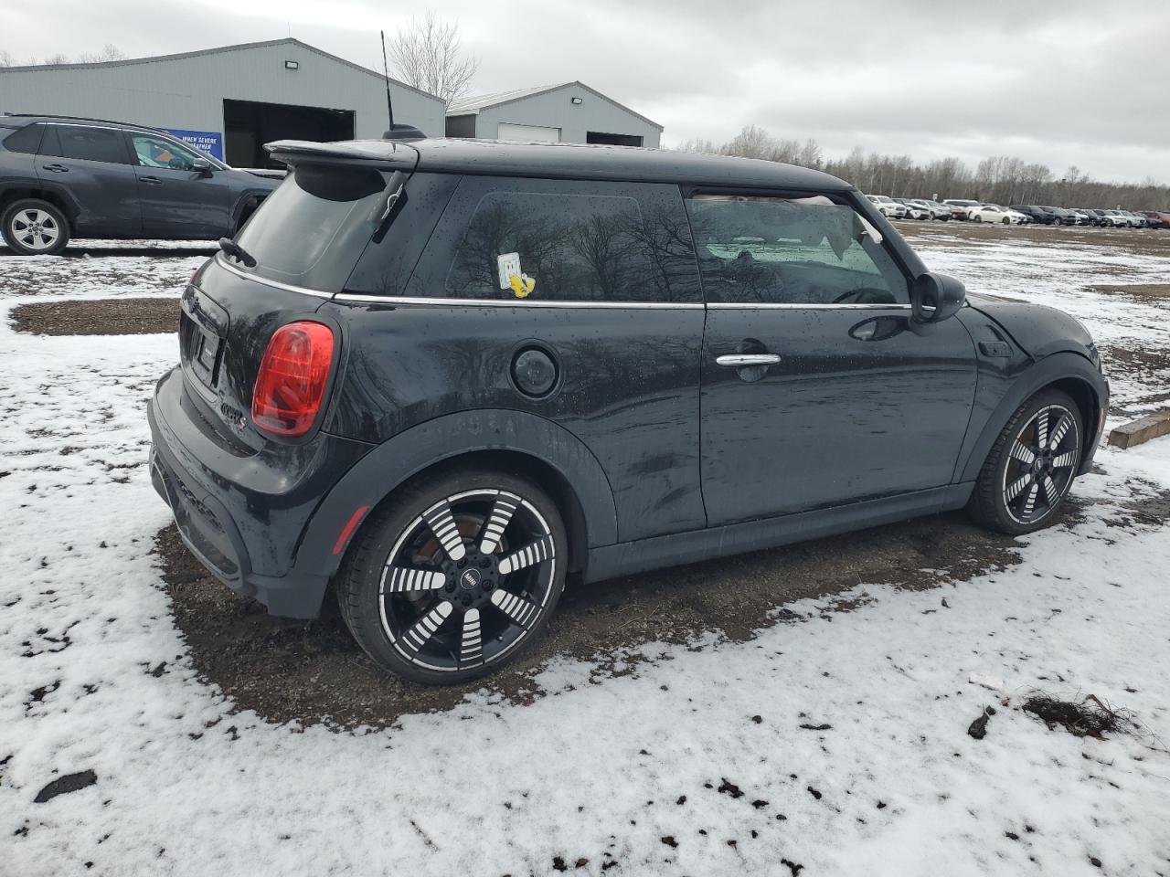 2023 MINI COOPER S VIN:WMW53DH09P2U02247