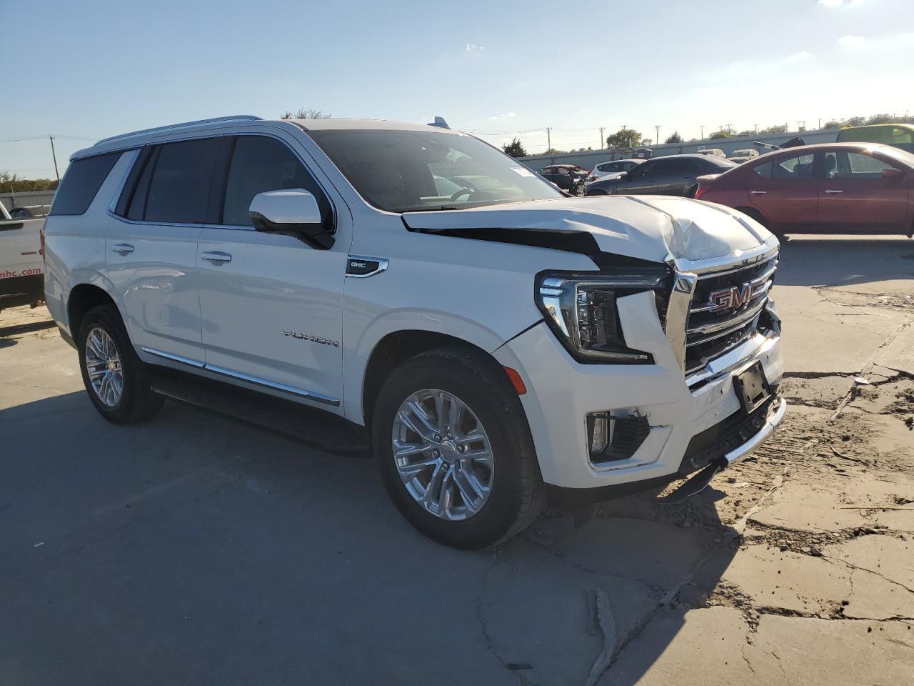 2022 GMC YUKON SLT VIN:1GKS1BKD1NR259041