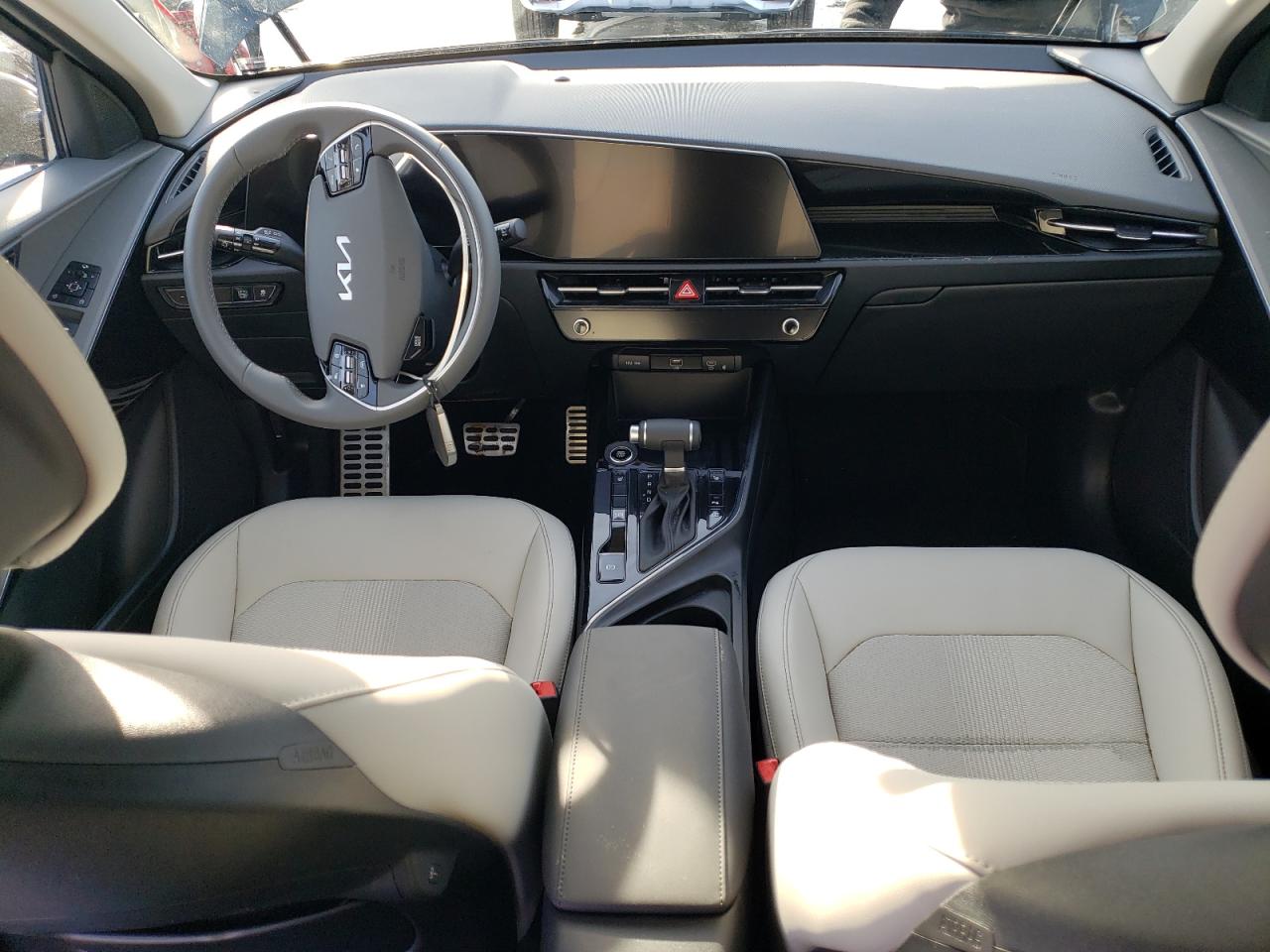 2024 KIA NIRO EX VIN:KNDCR3LE8R5152863