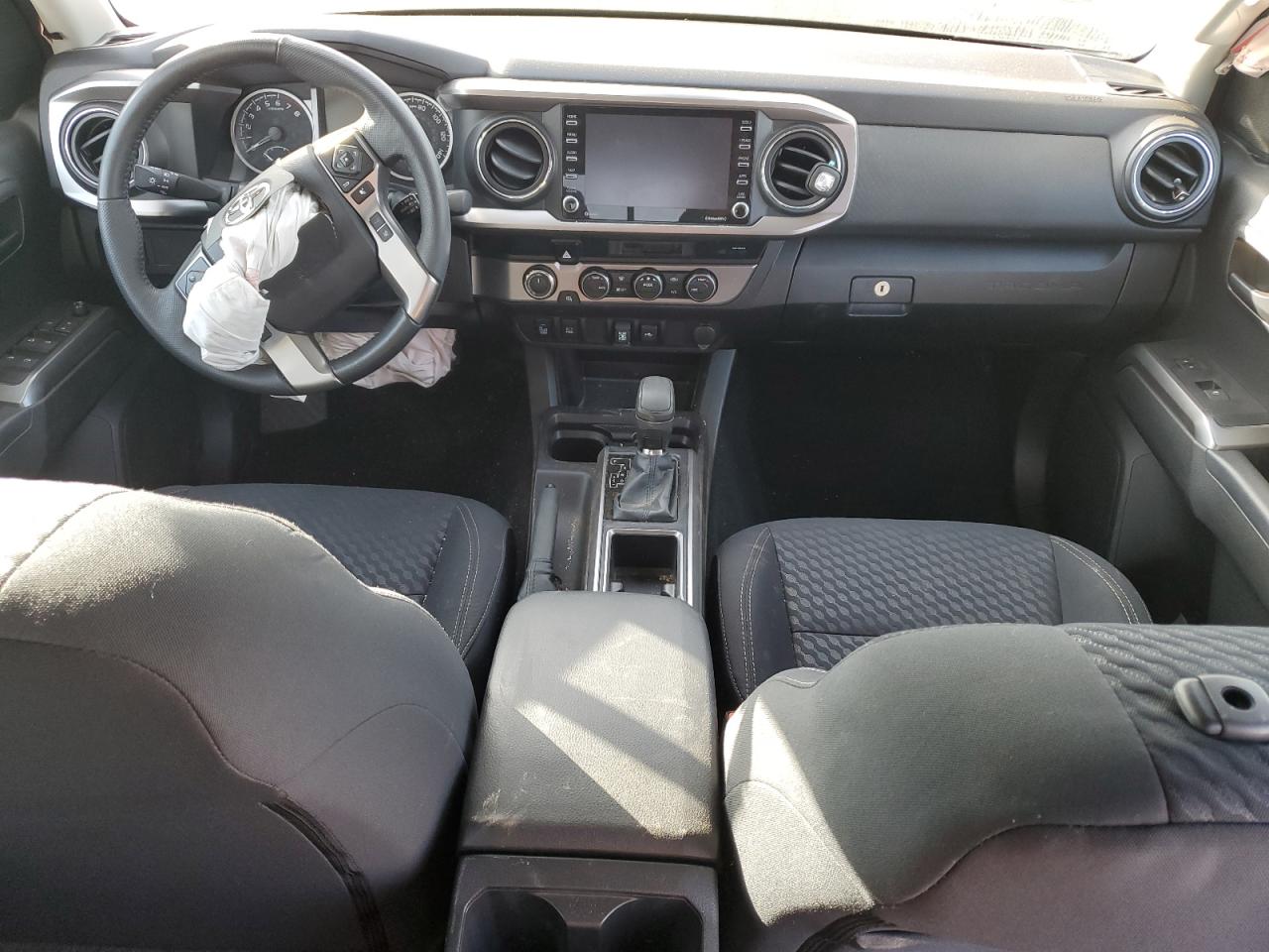 2022 TOYOTA TACOMA DOUBLE CAB VIN:3TYCZ5AN5NT099806